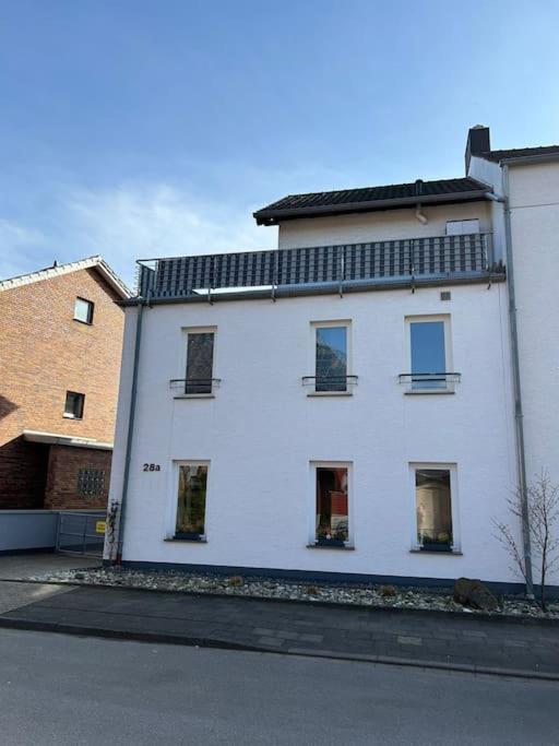 Maisonette Wohnung Mit Dachterrasse - Keine Vermietung An Monteure Düren - Eifel Exterior foto
