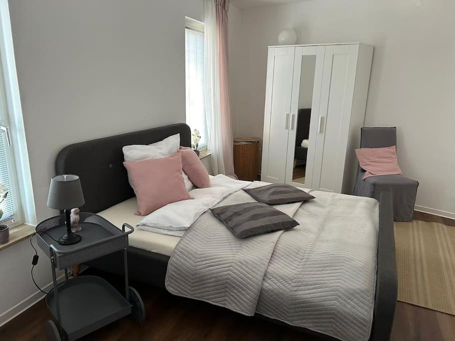 Maisonette Wohnung Mit Dachterrasse - Keine Vermietung An Monteure Düren - Eifel Exterior foto